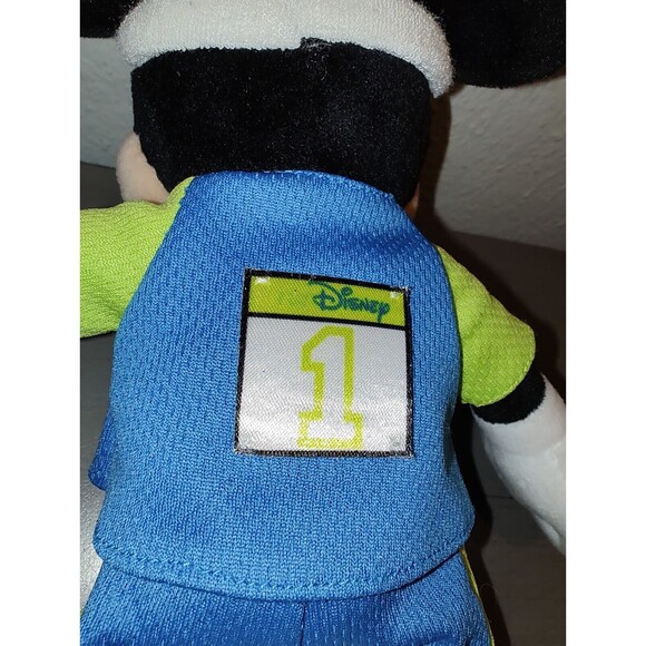 Walt Disney World Marathon run Disney Mickey Mouse Plush 2018 Fast Shipping Wdw - Picture 7 of 12